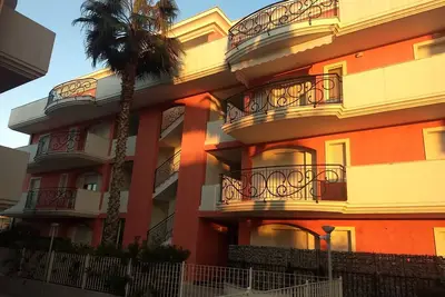 Image de Seafront and Mountain View Penthouse