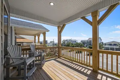 Image de Beautiful New Home, Ocean View, Two King Master Suites