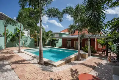 Image de Historical city villa in Otrobanda with private pool