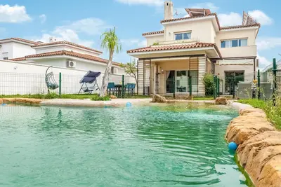 Image de Belle maison à Bollullos de la Mitacion