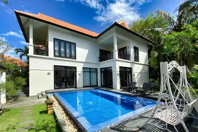 Image de Villa élégante avec piscine dans un complexe hôtelier 5 étoiles - My Khe Beach num11