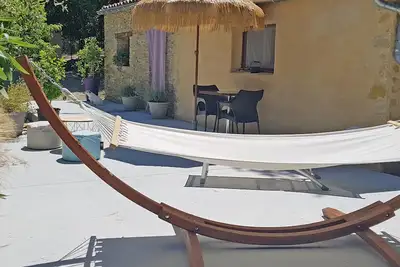 Image de Gîte joliment décoré avec Clim et piscine chauffée