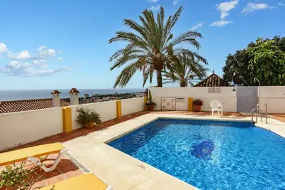 Image de Seaview Apartment near Golf with pool Ref 69