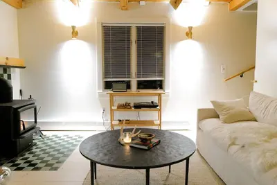 Image de *New* A Stylish Gilford Ski & Summer House