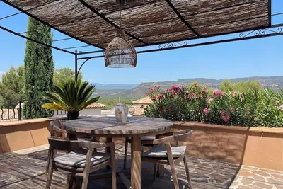 Image de Belle maison avec superbe vue dans complexe golfique