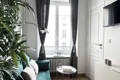 Image de Petit appartement paisible sur Paris