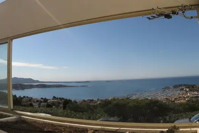 Image de Appartement 3 chambres avec vue mer panoramique et piscine à 5 mn des plages