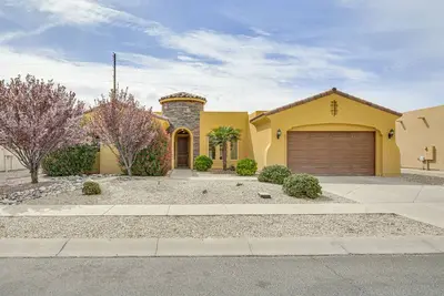 Image de Unique Las Cruces Home w/ Patio + Gas Grill!