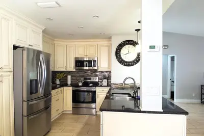 Image de Hidden Gem Home in Sarasota w/ amenities by Utc Mall and Siesta Key