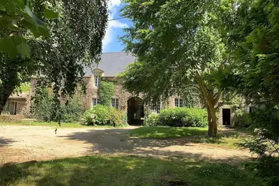 Propriété XVIIème entre la côte de granit rose & Lannion, Studio 27m2