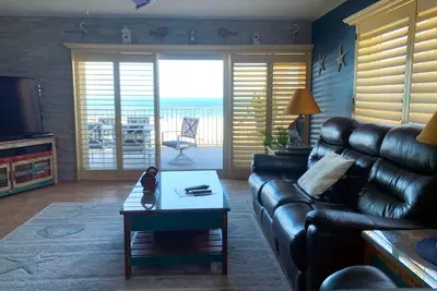 The Villas A-10 - Premium Plus 3 Bed/2 Bath Oceanfront Condo
