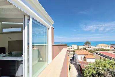 Image de Attico della Luna avec Jacuzzi privé