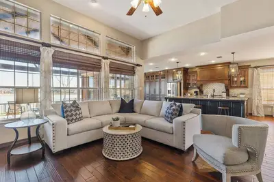 Image de Tch - 3br\/2ba Home in Denton - Lc
