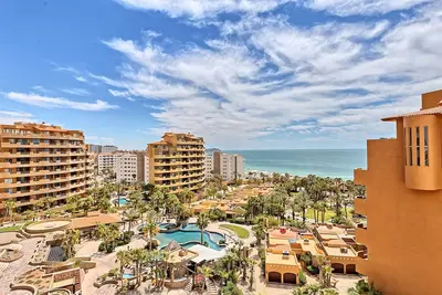 Image de Deluxe Salty Therapy 3b Penthouse at Bella Sirena