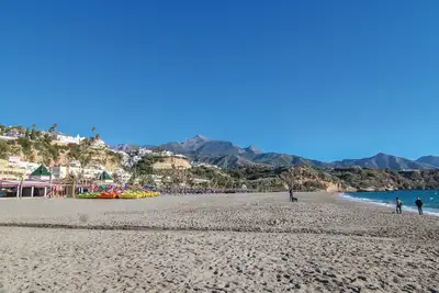 Image de Belle maison à Nerja avec WiFi