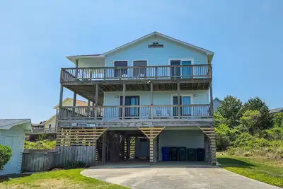 Image de Grand View - Spectacular Ocean views from this 4 Br home w/Private Pool