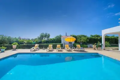 Image de Bel appartement pour 4 personnes avec Wifi, piscine, Tv, terrasse, vue panoramique et parking