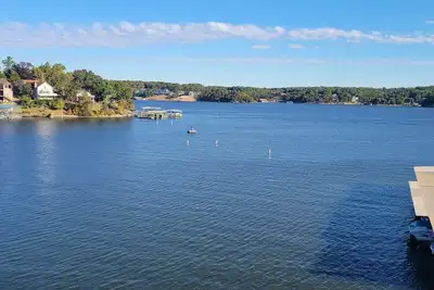 Image de Three Season's Resort Lakefront Condo with Remarkable Views at Mile Marker 21