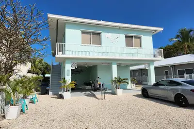 Image de A Wave From It All ~ Key Largo Paradise