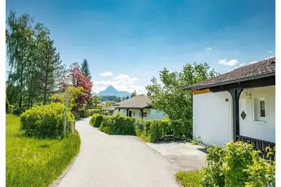 Image de Appartement paisible avec jardin