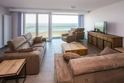 Image de Appartement avec vue sur l'arrière-pays