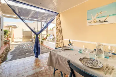 Image de Maison de vacances 'Loft Le Palme' avec terrasse privée, Wi-Fi et climatisation