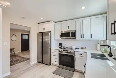 Image de Centrally Located Lakewood Duplex - Large Fenced Yard - Family Retreat