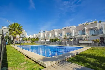 Image de 036 Premium Bungalow - Alicante Holiday
