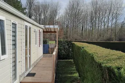 Image de Mobil home 6/8 situé au charmettes, vue sur forêt, 2 parc aquatiques,