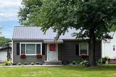 Image de Colonial Village Retreat 2br