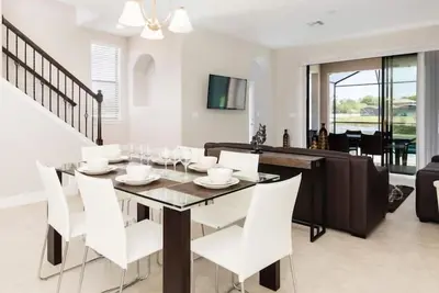 Image de Modern 4 Bed Pool Home Balmoral Resort-4sltsfp2