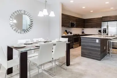 Image de Modern 3 Bed Town Home at Balmoral Resort-3sltth1