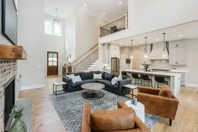 Image de Luxe Lake Hartwell 4br Home near Clemson incl dock