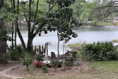 Image de Lakefront and Withlacoochie Trail