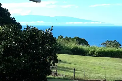 Image de Beautiful ocean views located minutes away from Waipio Valley\n