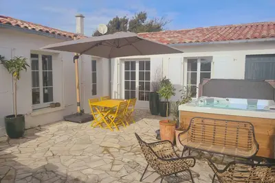 Image de Maison ĂŽle de RĂ© Ă 2 min de la plage
