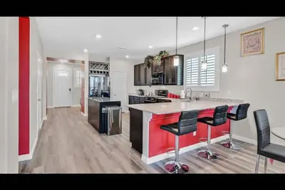 Image de 5Bdrm Prime Location Oasis