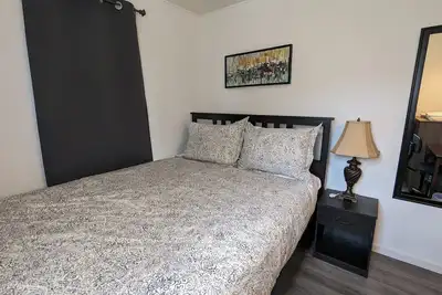 Image de Sunny one bedroom apartment, Central Location