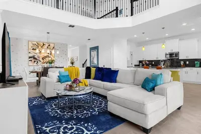 Image de Stylish Resort Villa w/ Pool Near Disney Gated 5br