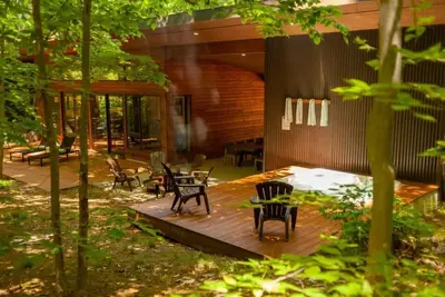 Image de Majestic Oasis in the Valley of Michigan's Sand Dunes