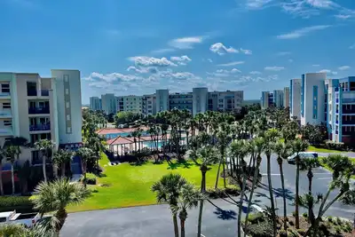 Image de 3-bedroom condo just 3 minutes to New Smyrna Beach