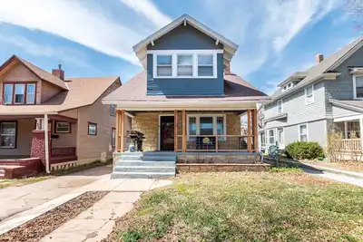 Image de 3 Bed 2 Bath by College Hill w/ Fitness Room