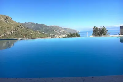 Image de Fantastic Apartment in center Taormina with Pool, View and Parking