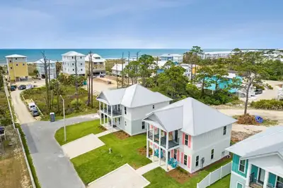 Image de 4 Bedrooms, Dog Friendly, And Just Steps From The Beach!