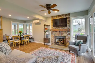 Image de Modern Nellysford Getaway on 40 Private Acres!