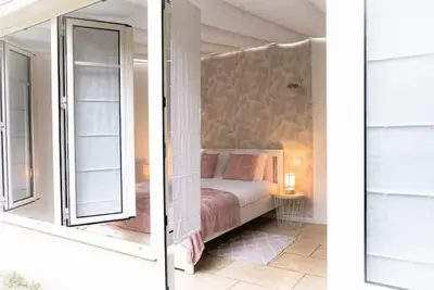 Image de Appartement rénové ★ wifi ★ jardin ★ centre de Niort