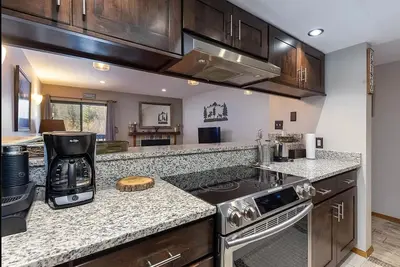 Image de One Bed One Bath Frisco Condo Shared Hot Tub and Pool