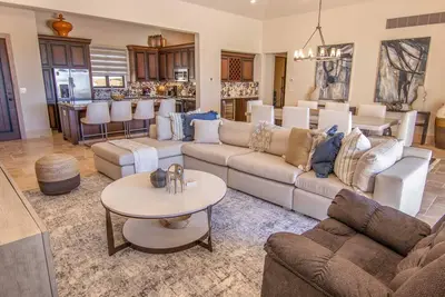 Image de Luxury 4bd 5ba private home with world class golf and resort amenities!