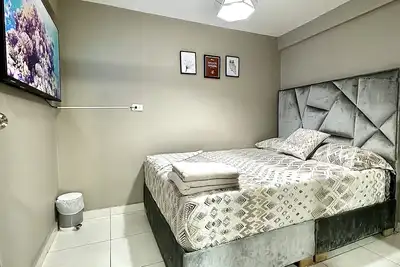 Image de Beautiful studio apartment, close to the airport