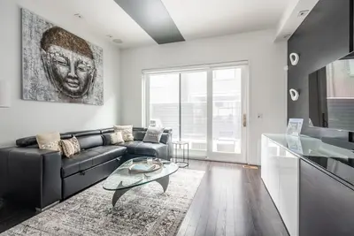Image de Globalstay. Exclusive 3br Townhouse. Hot Tub. Downtown Toronto